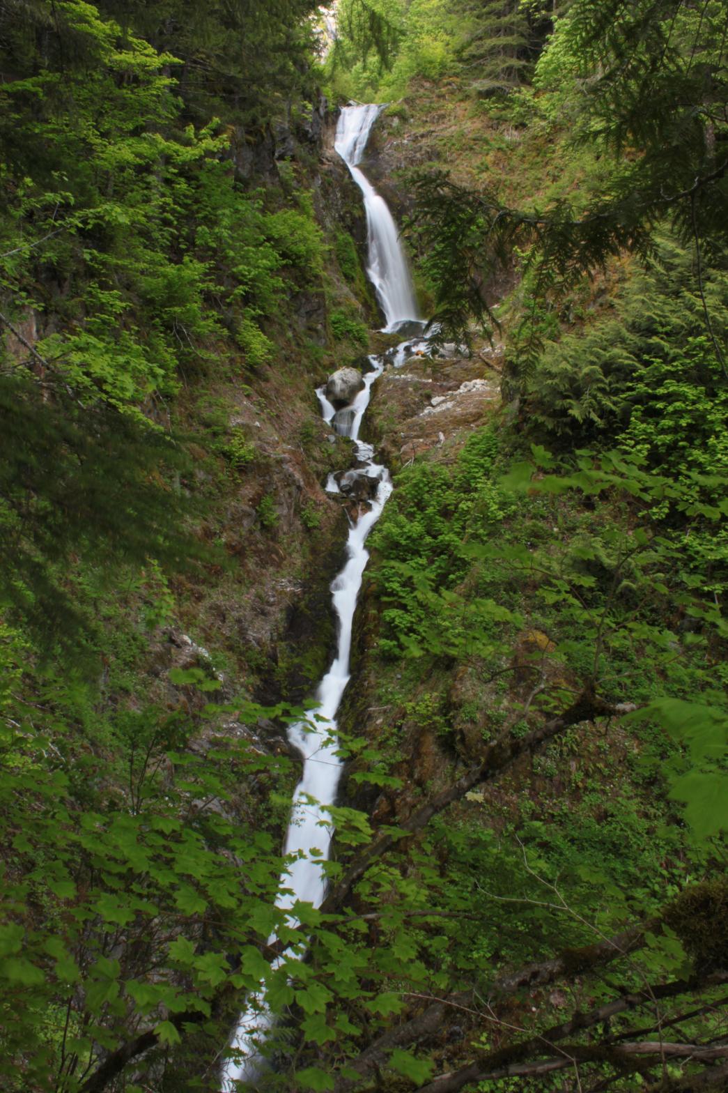 Hard Creek Falls from atop the canyon wall