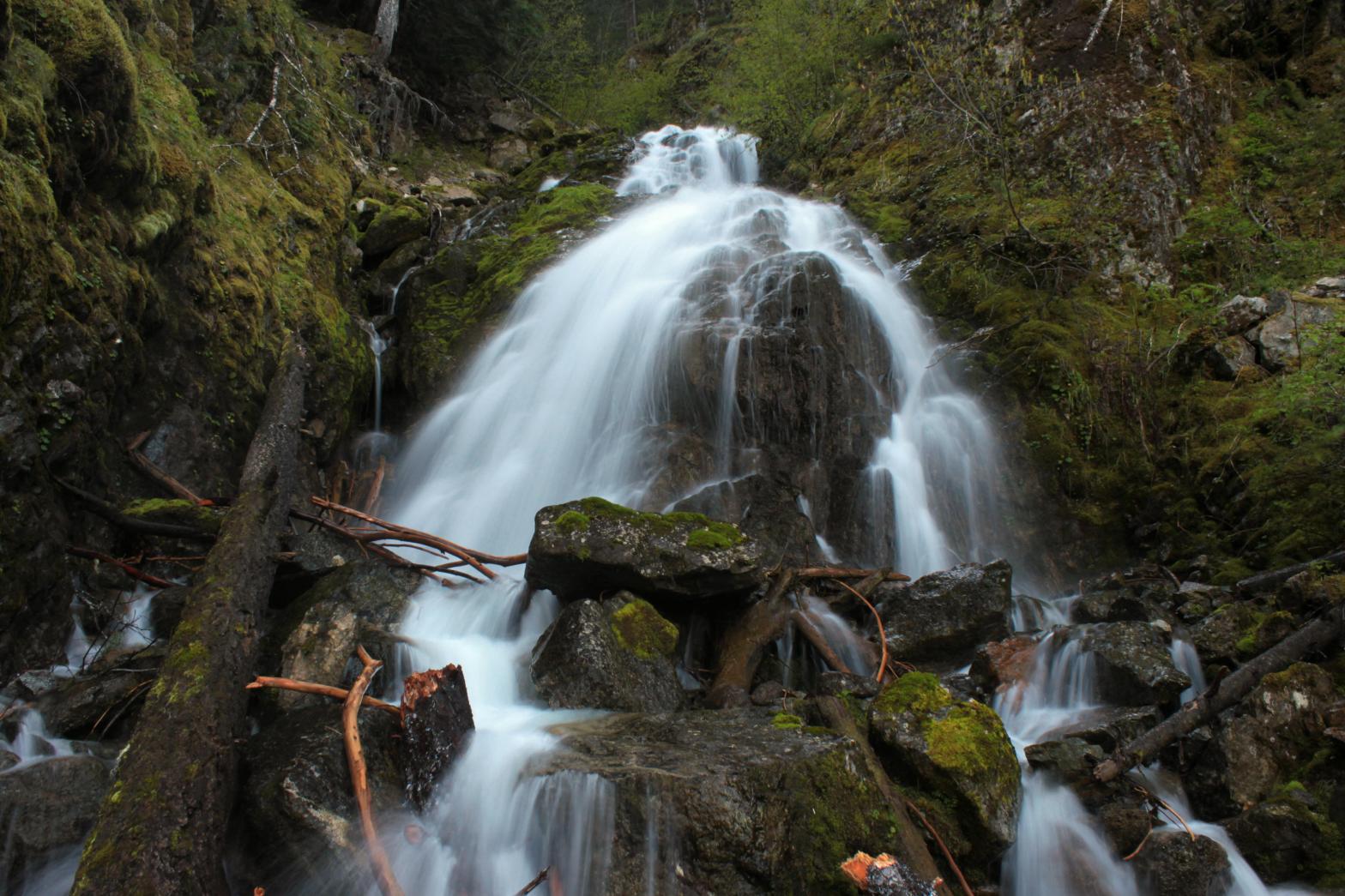 Lillian Creek Falls from the base