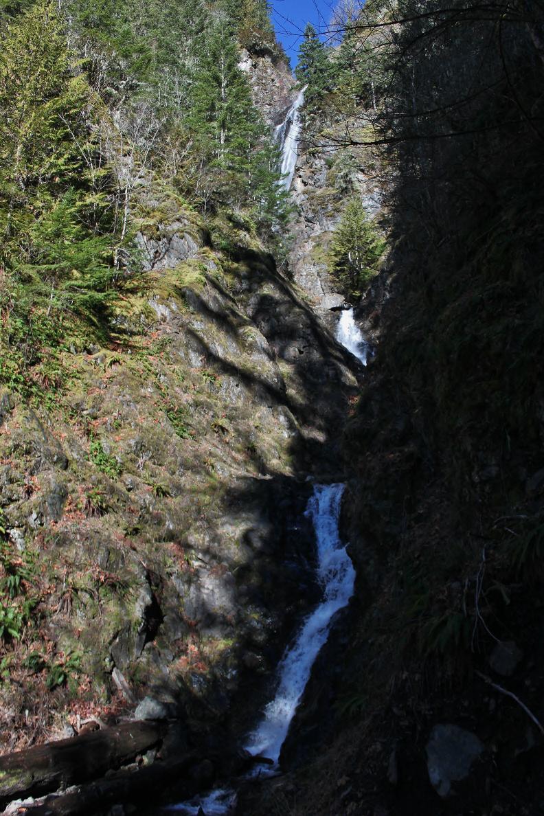 Little Mountain Falls from near the base