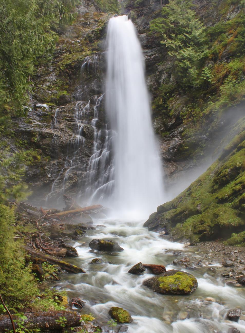 Middle Anderson Creek Falls