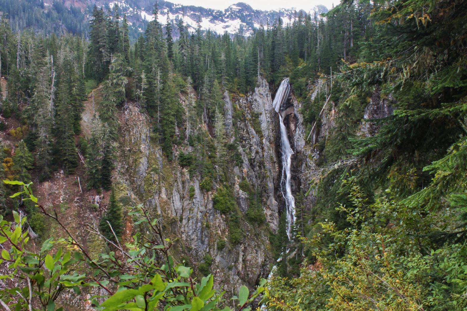 Popahomy Falls, canyon, and Shuksan Arm